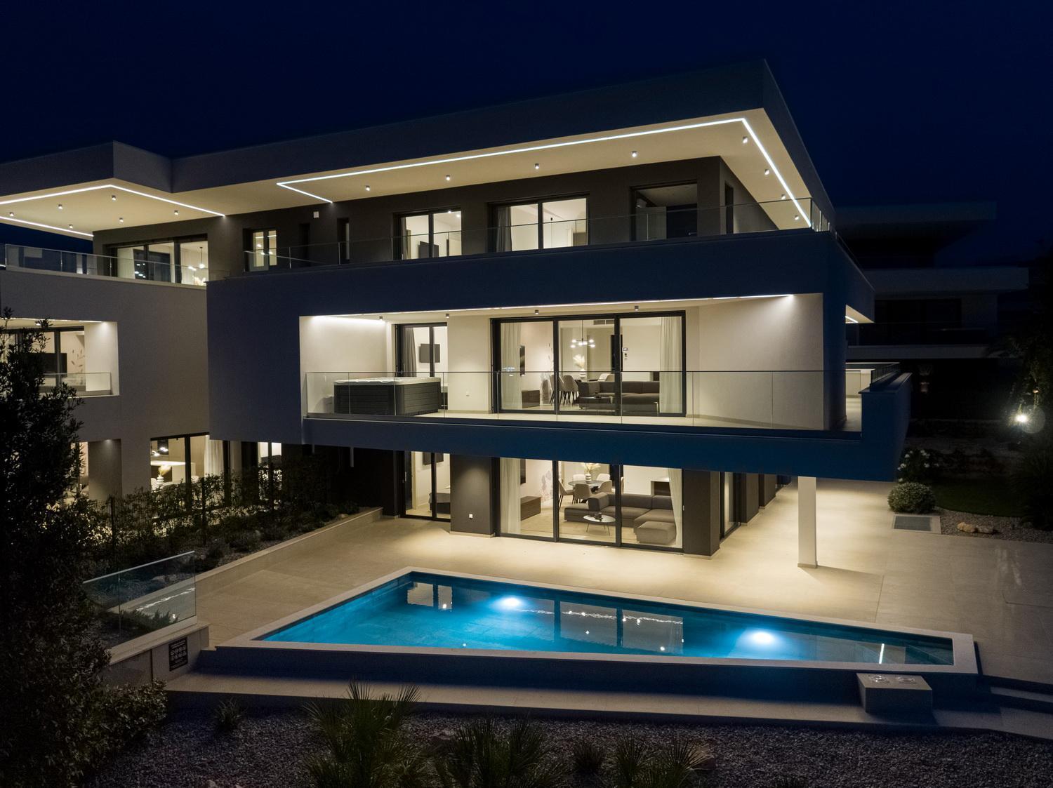 Hadrie Luxury Resort And Villas Azimut 말린스카 외부 사진